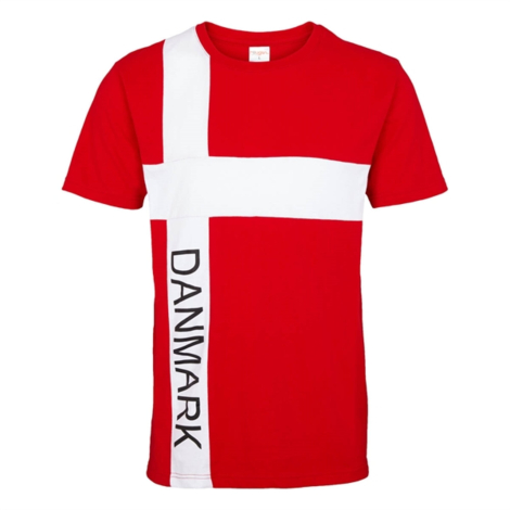 T-shirt med Dannebrog – 100 % fodboldstemning på Roligan.dk