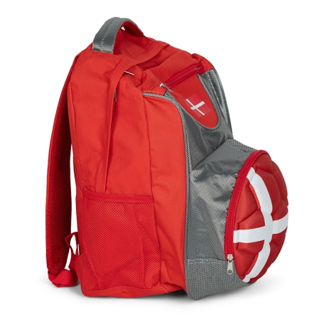 Fodbold rygsæk i dannebrogsfarver med plads til en fodbold