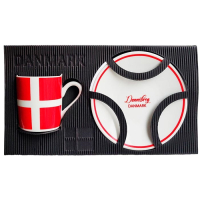 Espressosæt tallerken og kop med Dannebrog