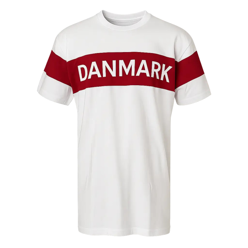 Hvid T-shirt med rød stribe og teksten 