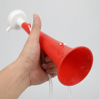 Truthorn I rød og hvid